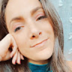 Meet your Posher, Arielle